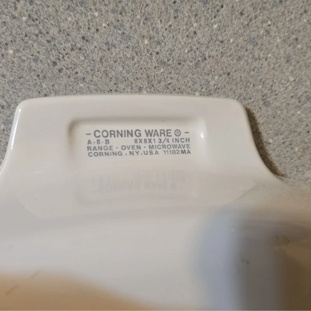 Pyrex CorningWare L'Echalote A-8-B 8x8 Square Casserole Dish White Glass, 2 Qt